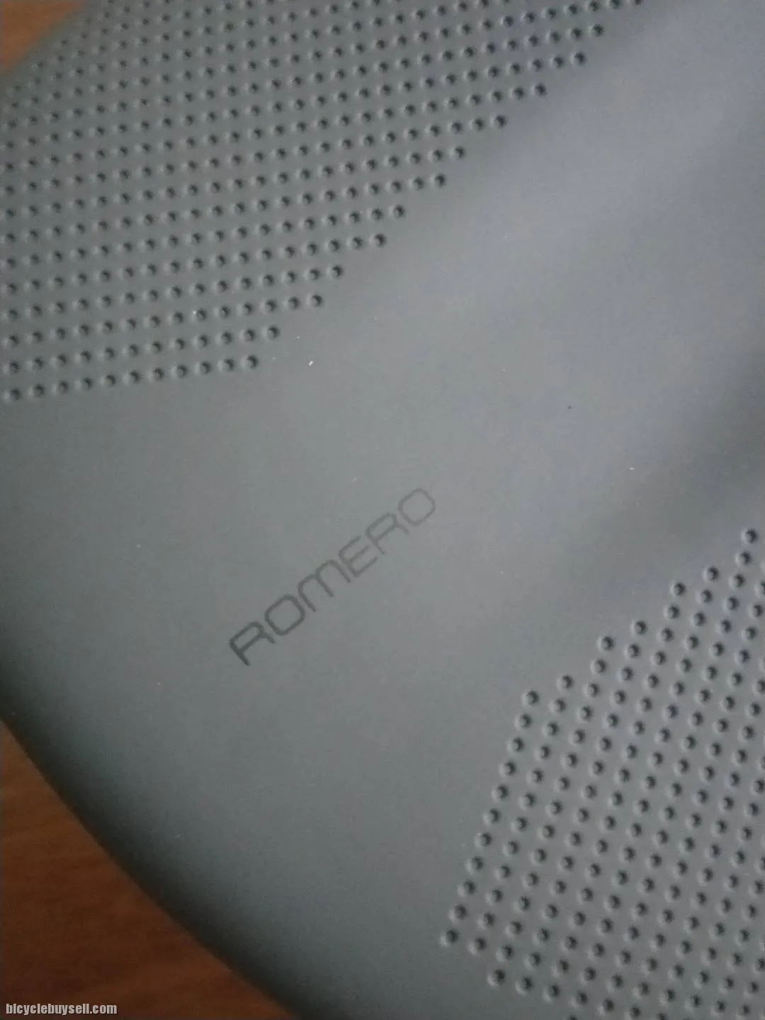Giant Romero Saddle Grey 2020 Series Metal Rails