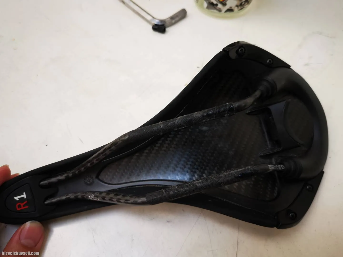 Fizik aliante r1 full carbon saddle