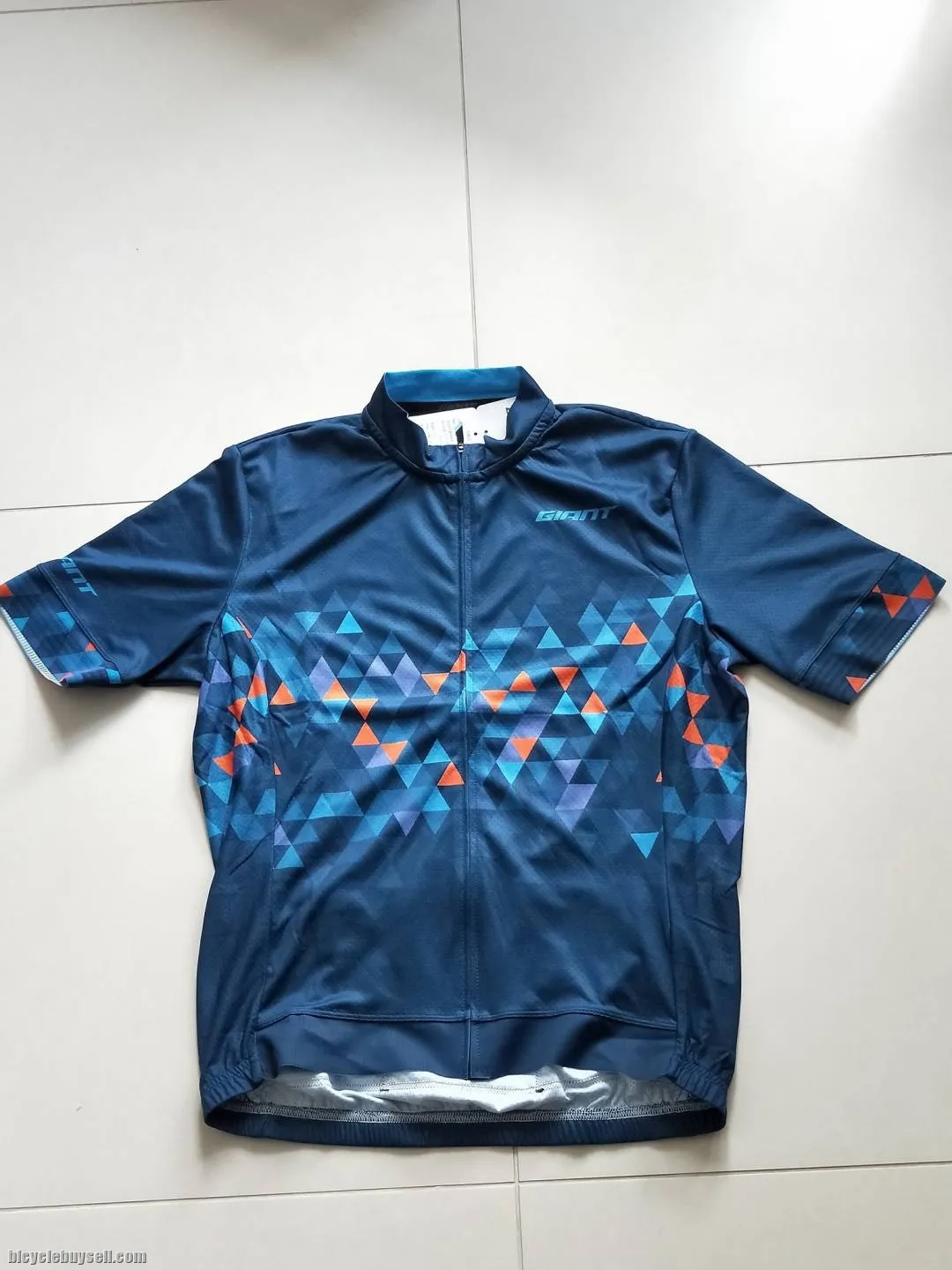 Giant Shadow Series Cycling Jersey in Black and Blue Color Options - Club Cut