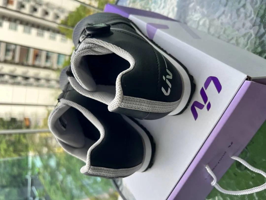 Giant Liv ladies cycling shoe non cleats