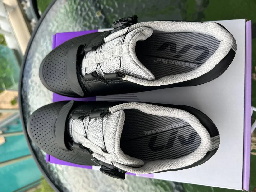 Giant Liv ladies cycling shoe non cleats