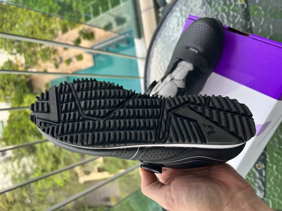 Giant Liv ladies cycling shoe non cleats