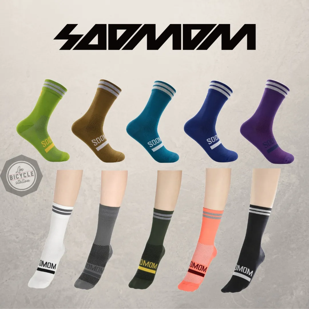 SOOMOM REFLECTIVE CHIC LOGO CYCLING SOCKS