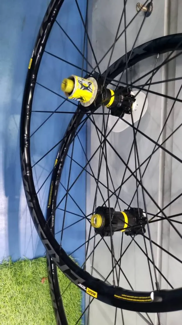 Mavic Crossmac Elite Boost -29er- Brand New !!!