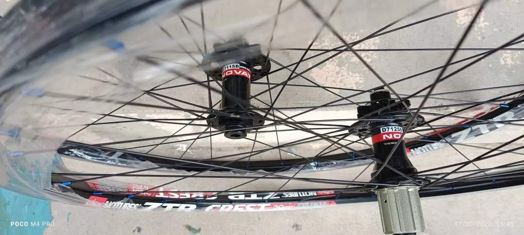 New 29er Custom Ztr Crest wheelset