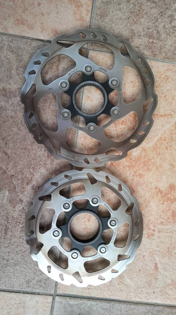 Shimano 105 rotor used 160mm &amp; 140mm
