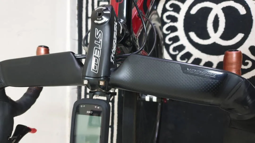 Road Bike Gusto Duro Pro ULTEGRA UCI CERTIFIED size S (can nego)