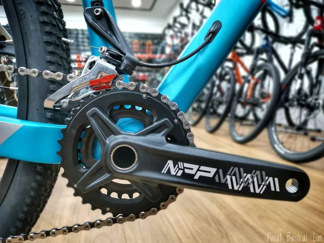 Trinx V1000 Pro 29 Carbon MTB