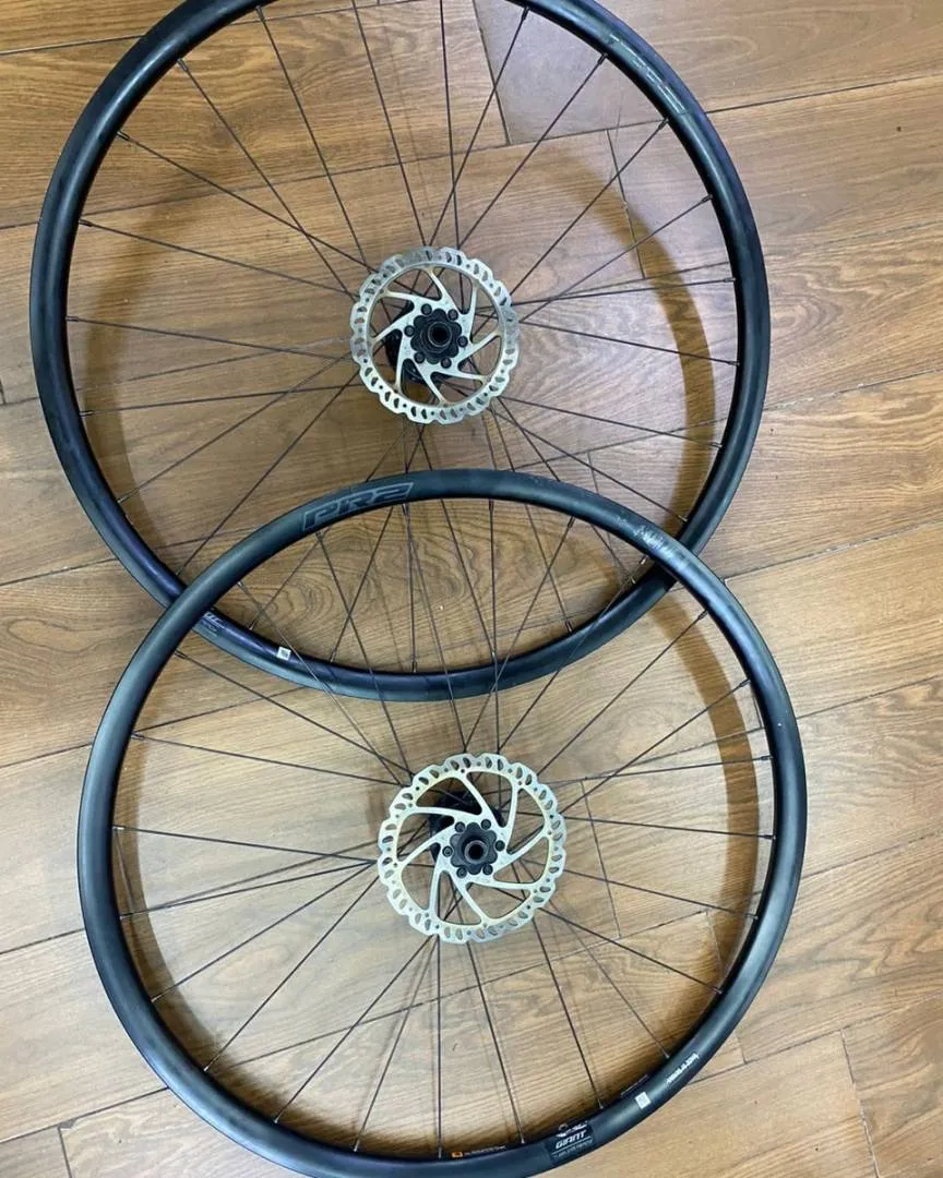 700c Disc Alloy Wheelset  ( used )