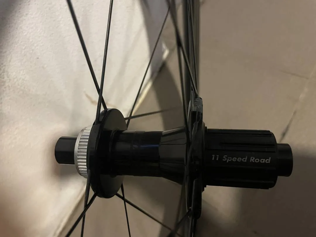 Wheelset SLR1 + Cadex Race Tyre + Schwalbe Pro One (new)