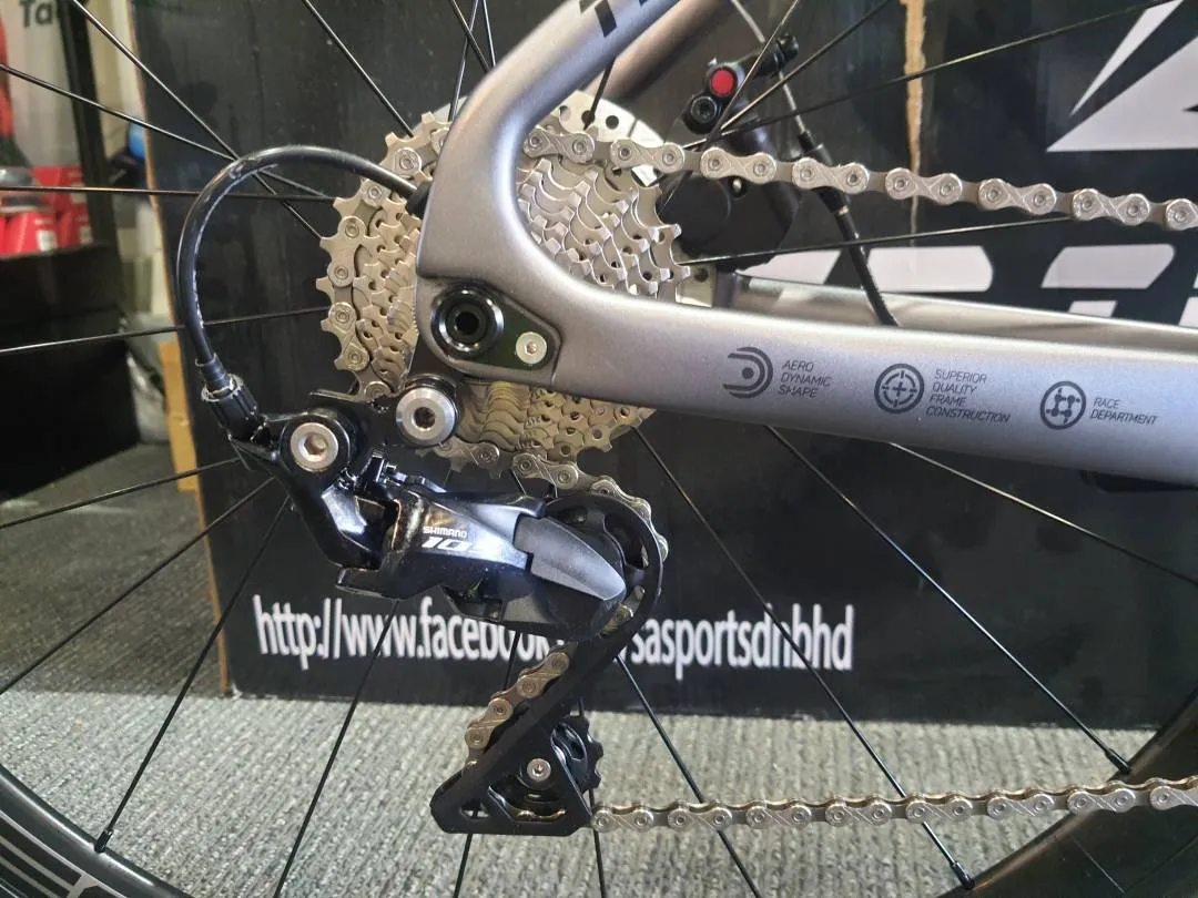 New!! 700c Trinity 2x11s Carbon Road Bike