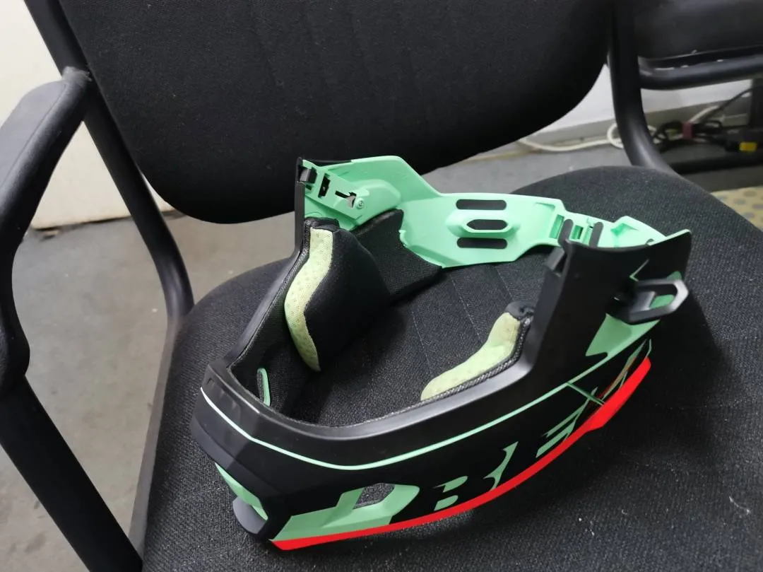 Bell Super DH helmet