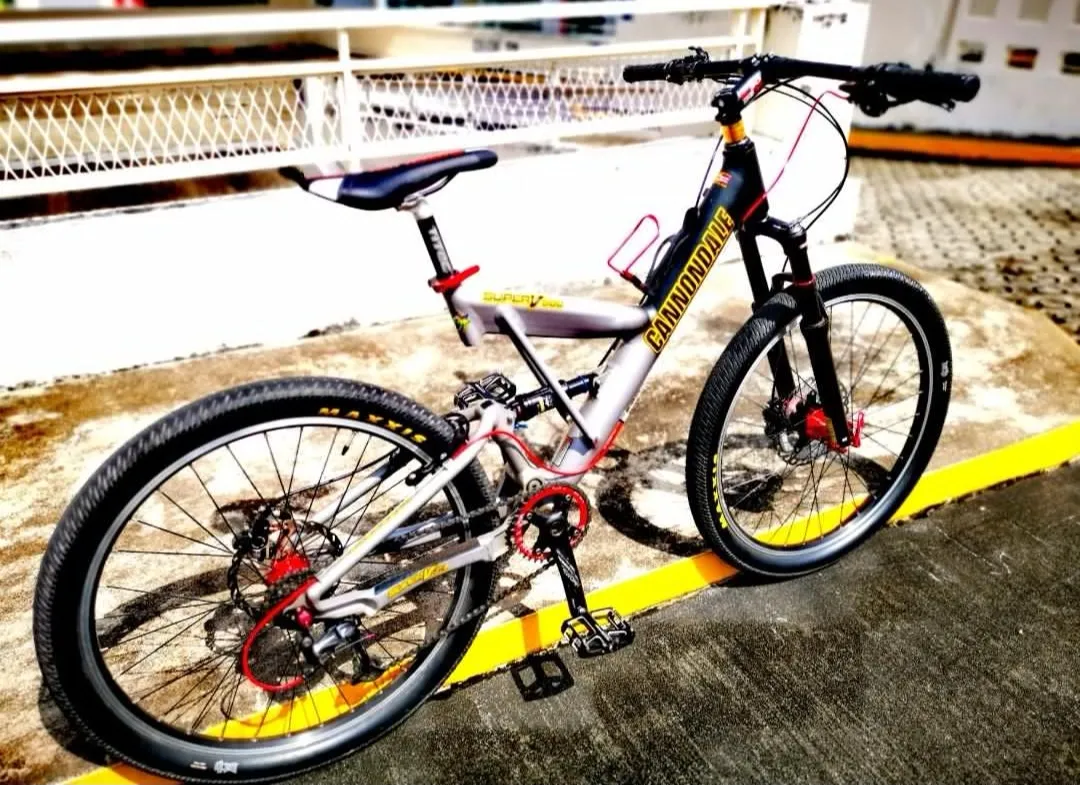 Fully Restored Cannondale Super V900