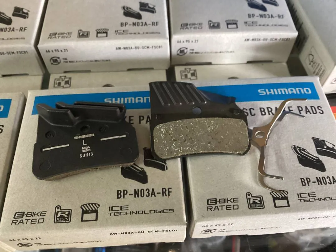 Shimano Brake Pads 4piston N03A Brake Pads (M7120,M8120,M9120) free pos w.m