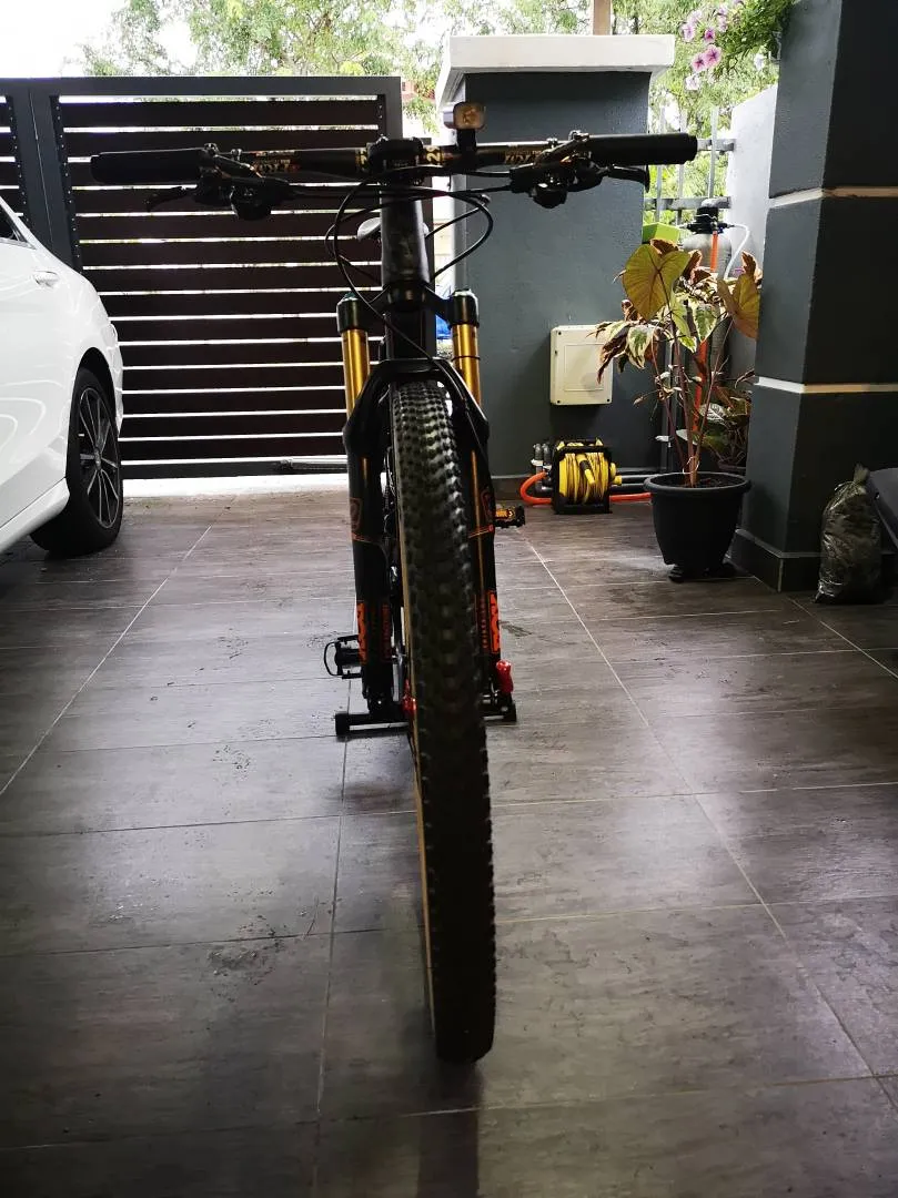 KTM Full Carbon Myroon