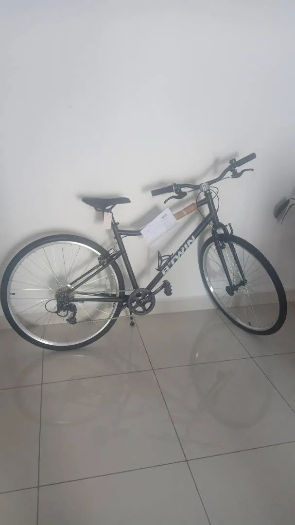 Riverside 100 bicycle matt hybrid bike - riverside