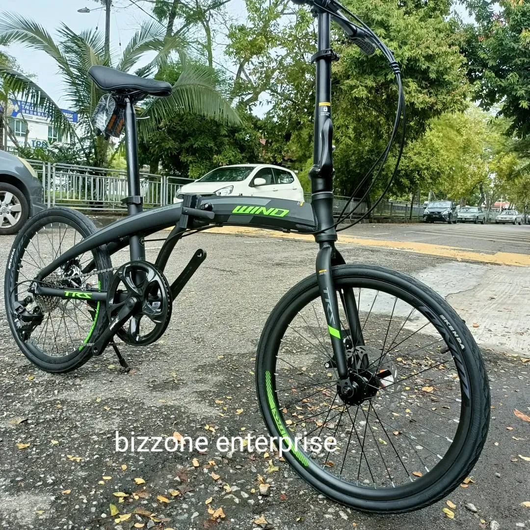 20â€ Trs wind folding bike 8sp shimano gear