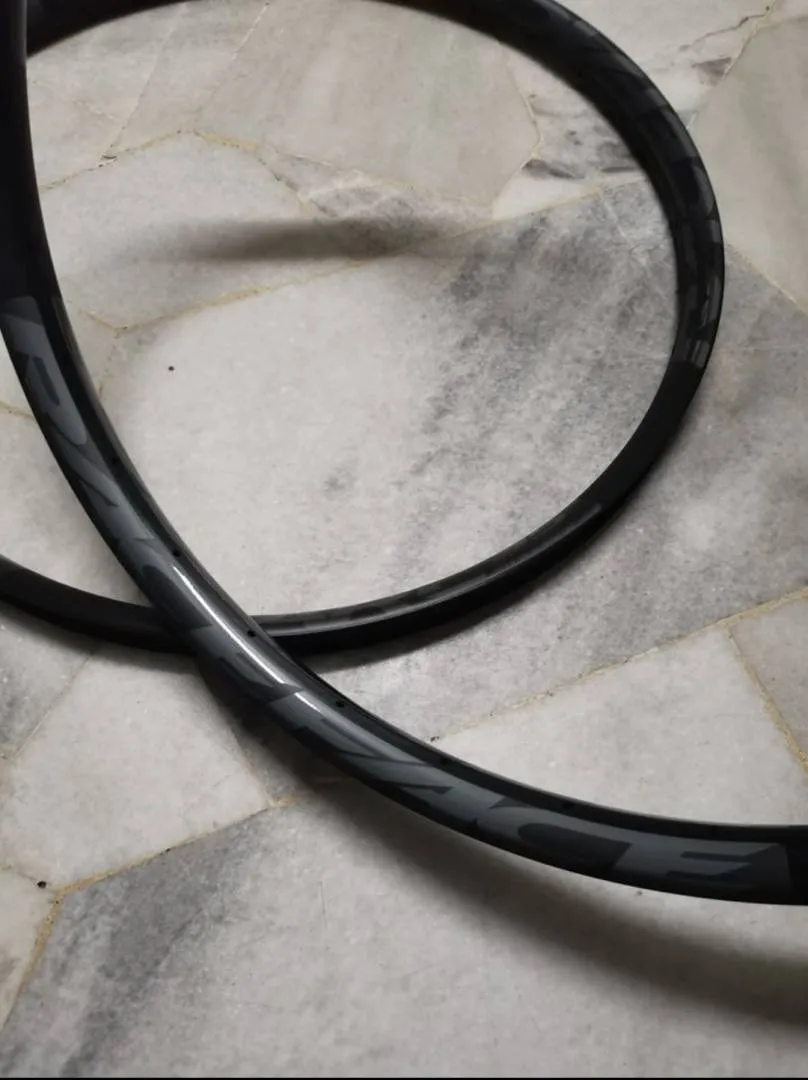 Race Face rim - Arc offset 35 (27.5)