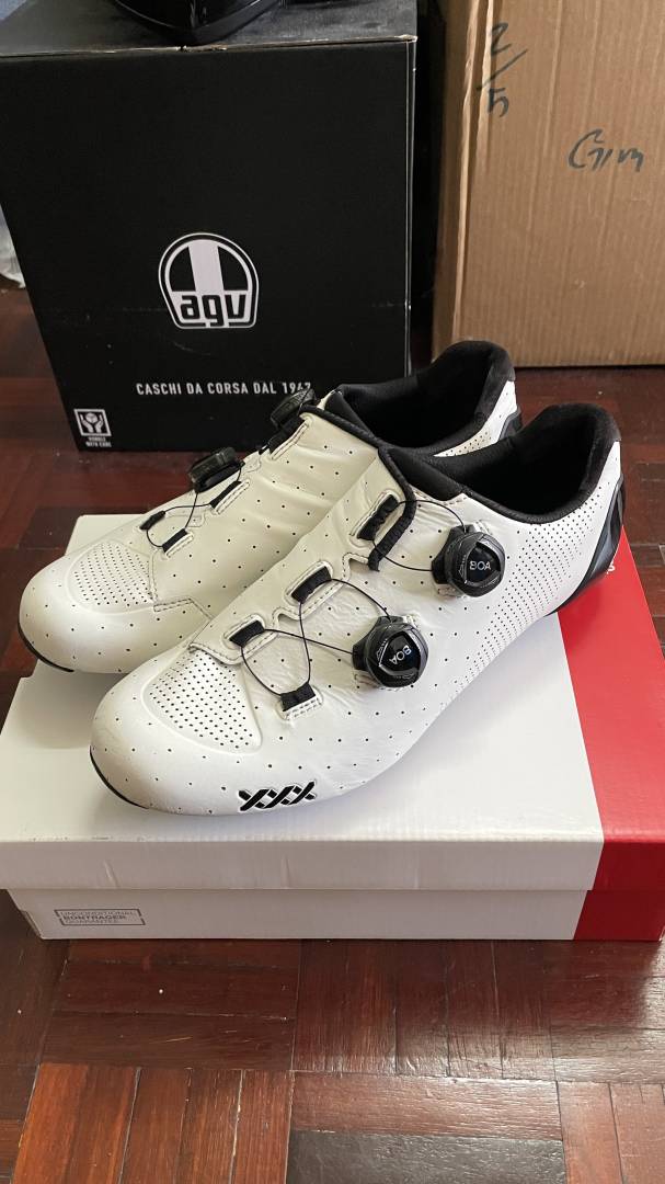(SOLD) BONTRAGER XXX ROAD SHOES
