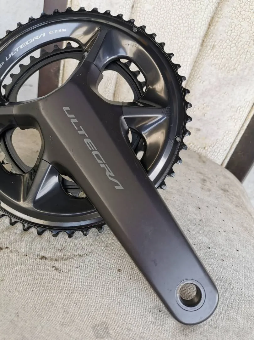 Shimano Ultegra R8100 crankset