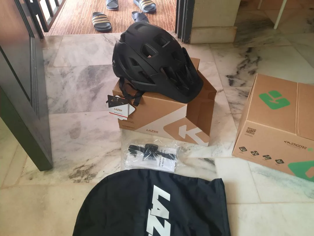 Halmet Lazer Jackal Kineticor