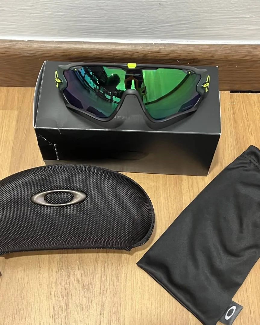 [SOLD] Oakley Jawbreaker Matte Hunter Green~Prizm Jade