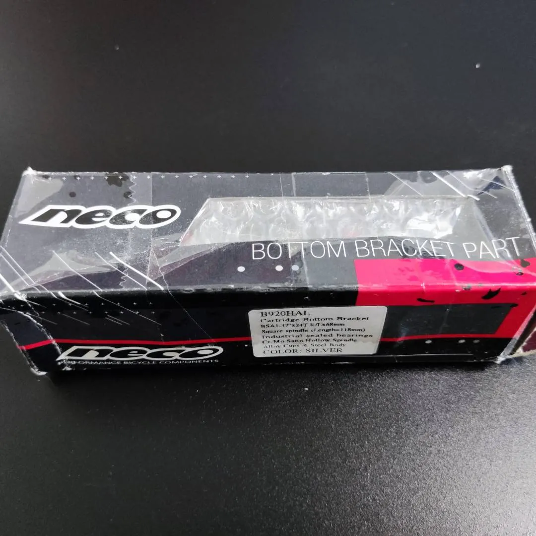 Neco Sealed Bearing 118mm BSA Bicycle Bottom Bracket