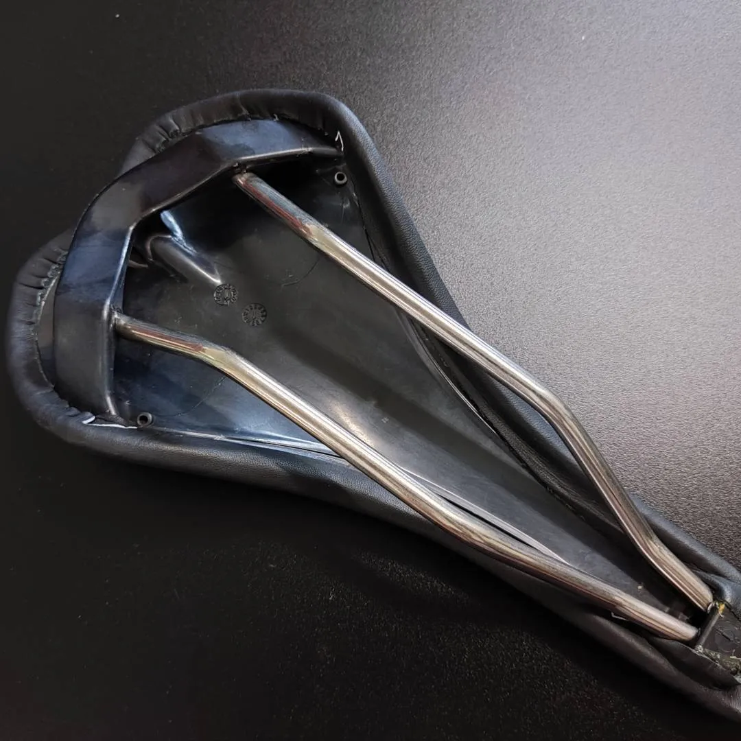 Ritchey WCS Streem Leather Saddle V2