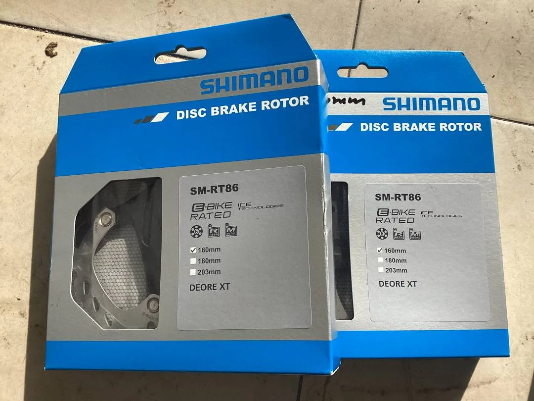 Shimano Deore XT RT-86 - Ice Technology 1Set - 6bolt -160mm -- free courier
