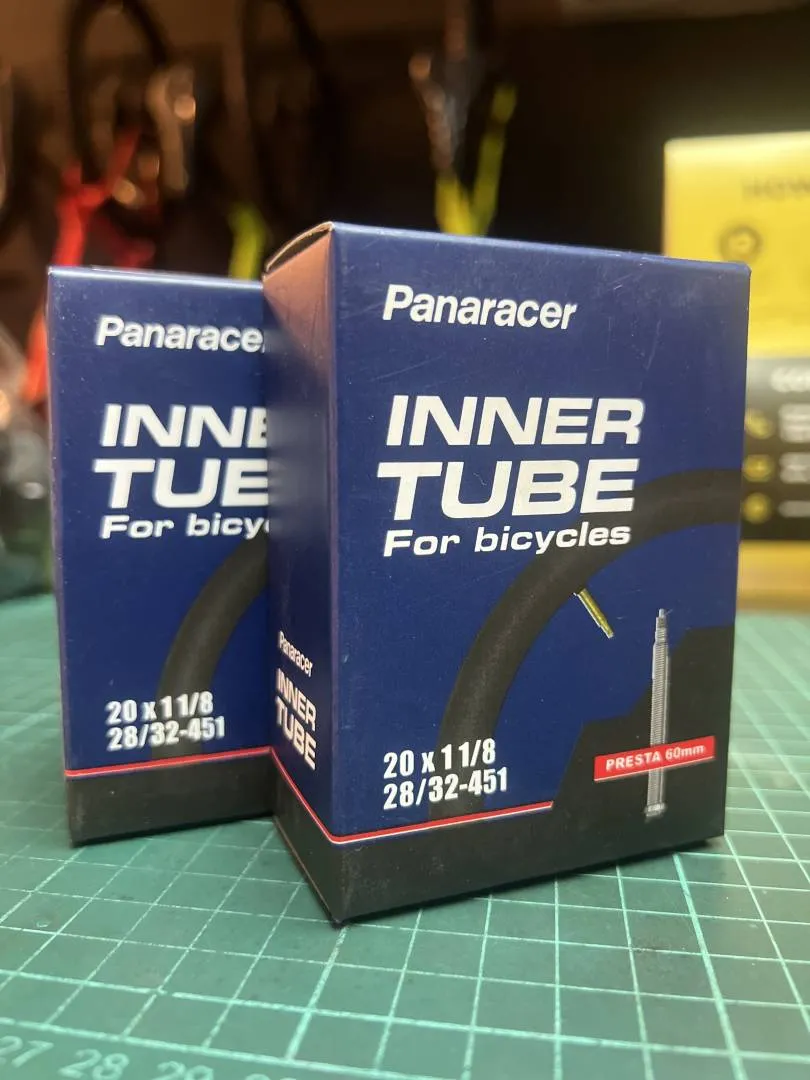 PANARACER TUBE 20X1 1/8 PRESTA VALVE 60MM FOLDING BIKE