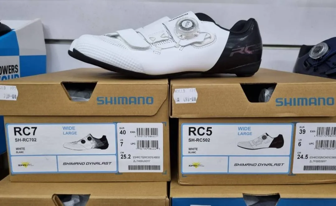Shimano RC702 (40) 2023 (Black) Brand New !!