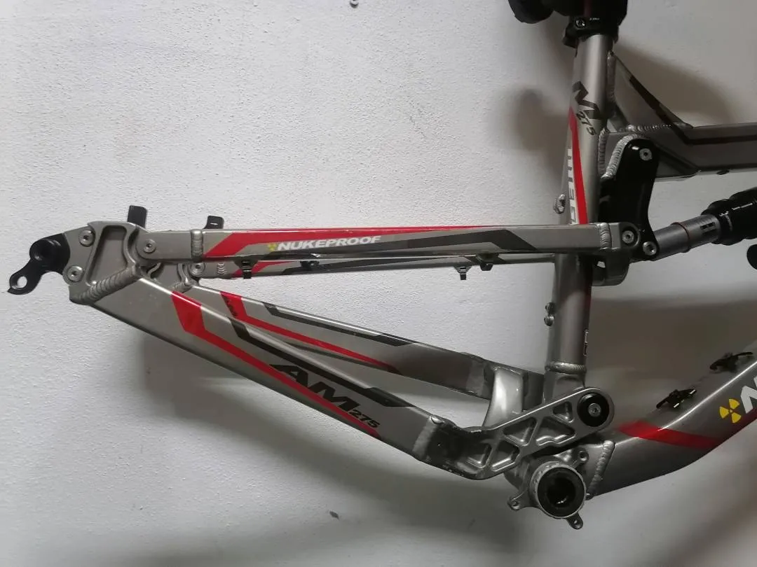 Nukeproof Mega Am 275 Frame n Parts
