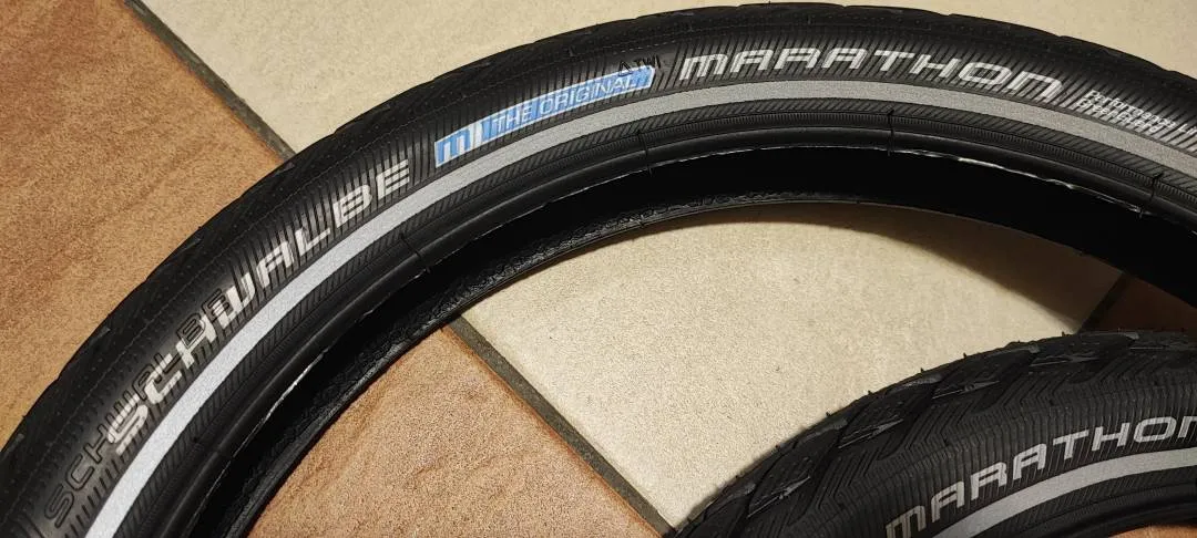 Schwalbe Marathon 47-305 (16"x1.75") Tyres