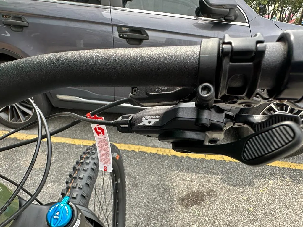 2023 Polygon Collosus N9 - Enduro Mountain Bike