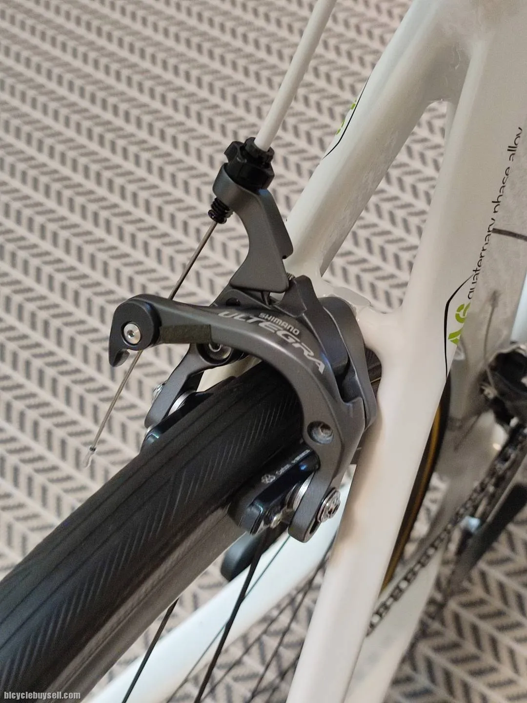 FUJI Triathlon Aero Bike