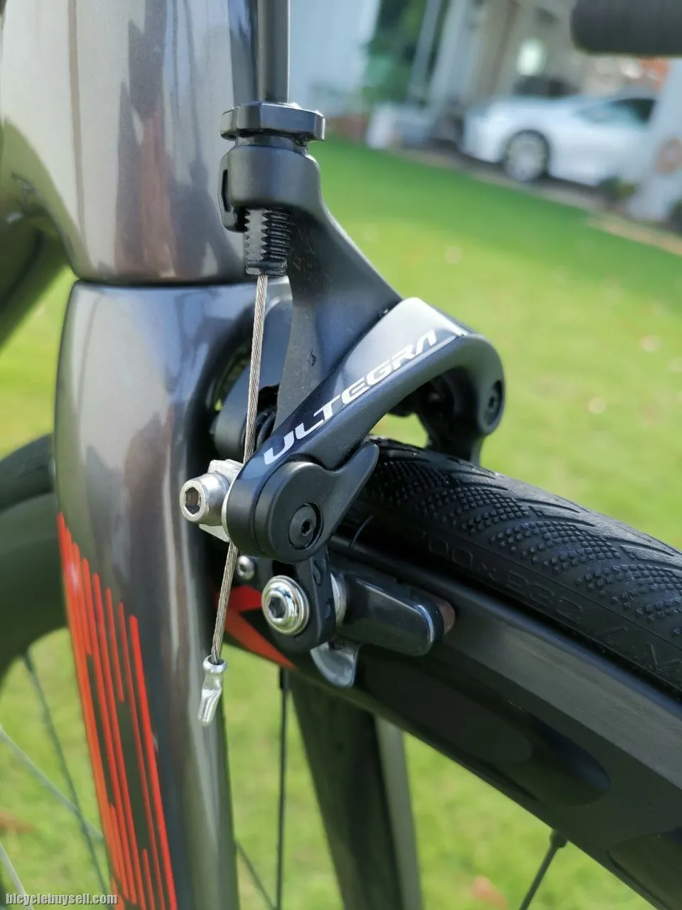 BH Regalo. Ultegra R8000 Rim Brake XS (47) Roadbike. Croder crankset 50/34 with 155mm pedal length.
