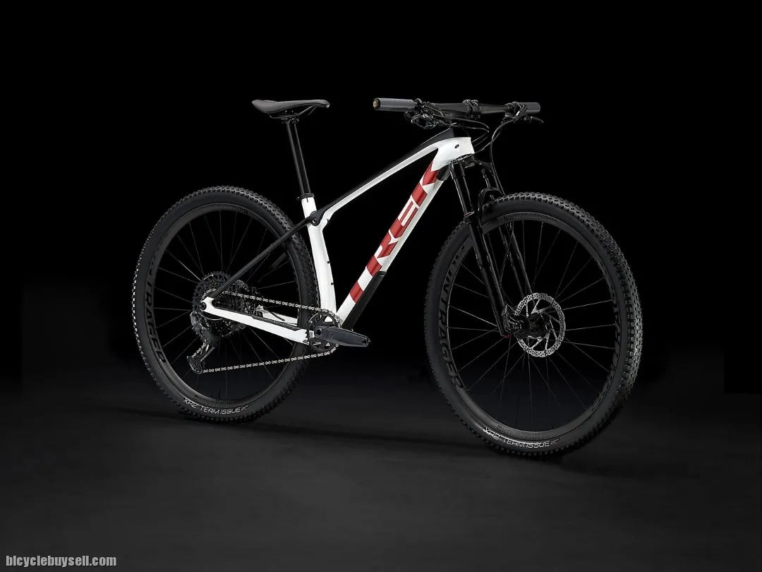 2022 TREK PROCALIBER 9.7 READY STOCK !