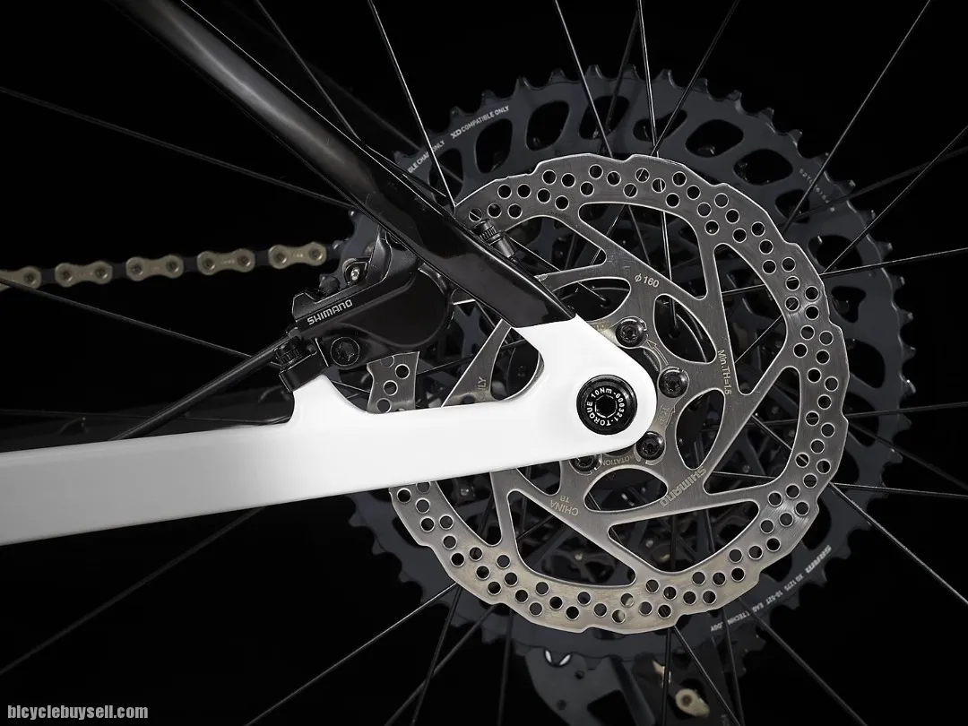 2022 TREK PROCALIBER 9.7 READY STOCK !