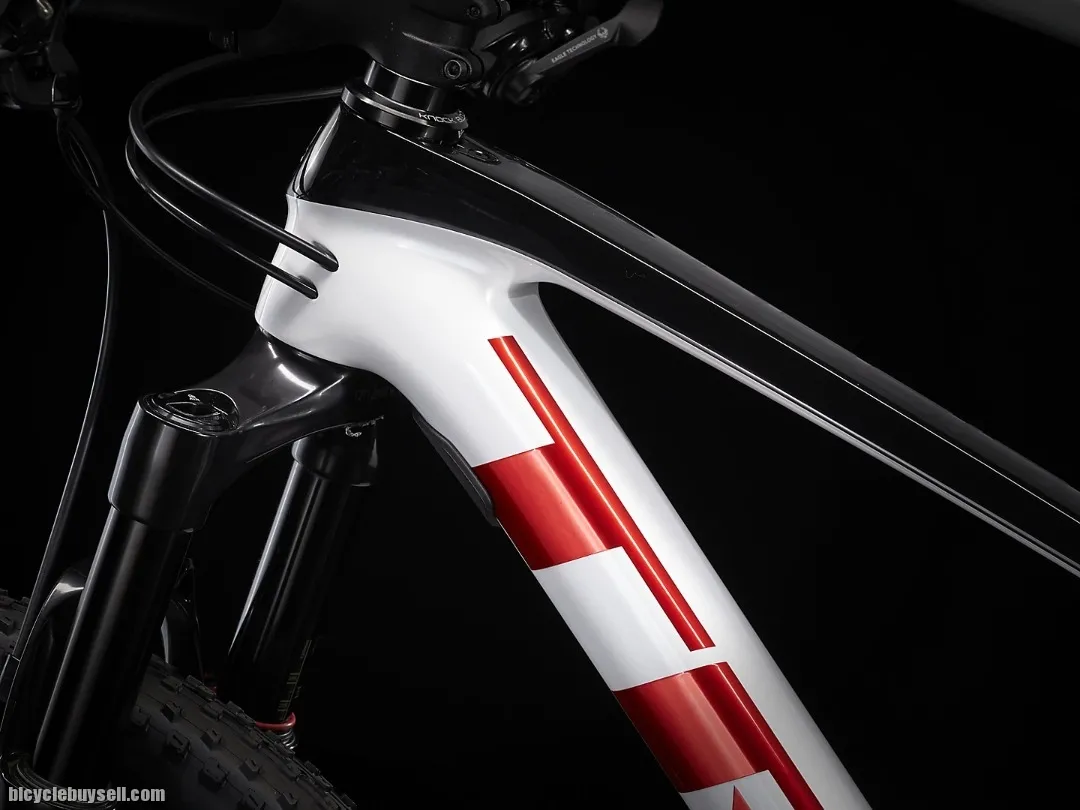 2022 TREK PROCALIBER 9.7 CARBON READY STOCK !