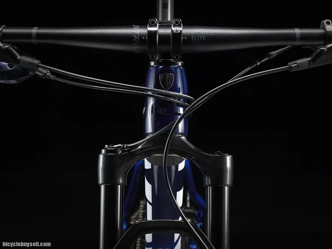 2022 TREK PROCALIBER 9.7 CARBON READY STOCK !