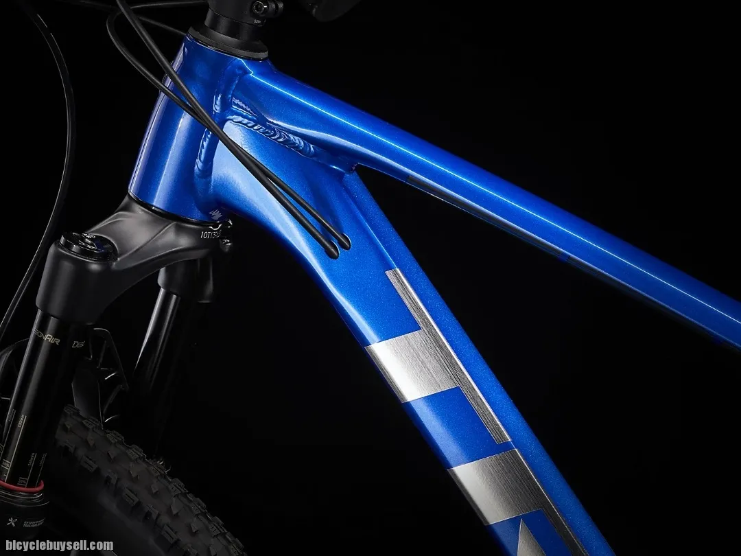 2022 TREK X-CALIBER 9 MTB READY STOCK !
