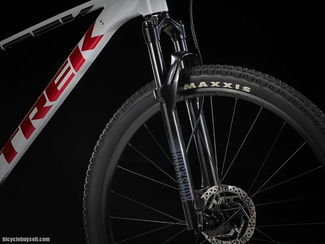 2022 TREK X-CALIBER 8 MTB READY STOCK !