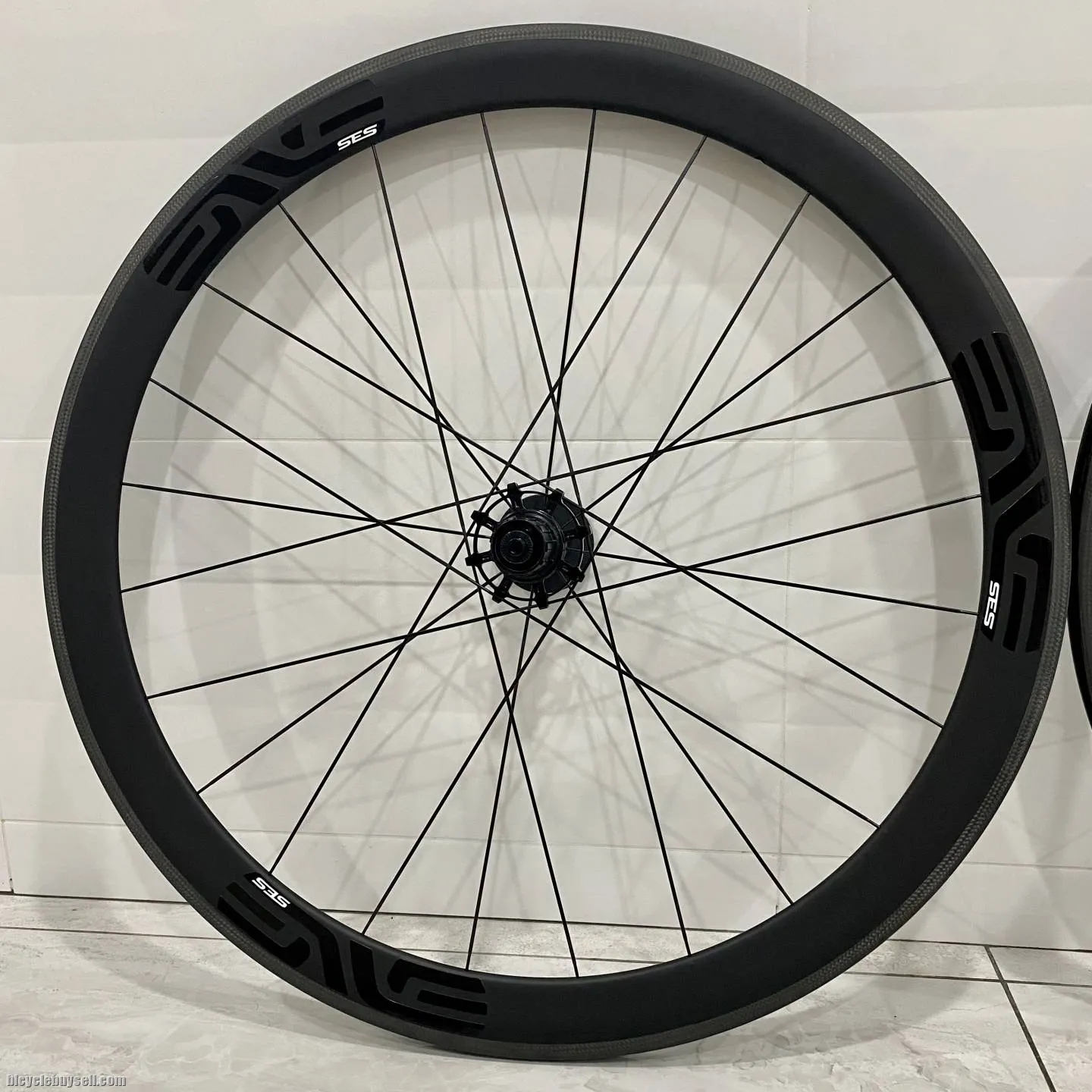 LAST UNIT Carbon Wheelset (w ENVE sticker) 45mm 1.5kg loud hub - NEW Free QR &amp; Brakepads