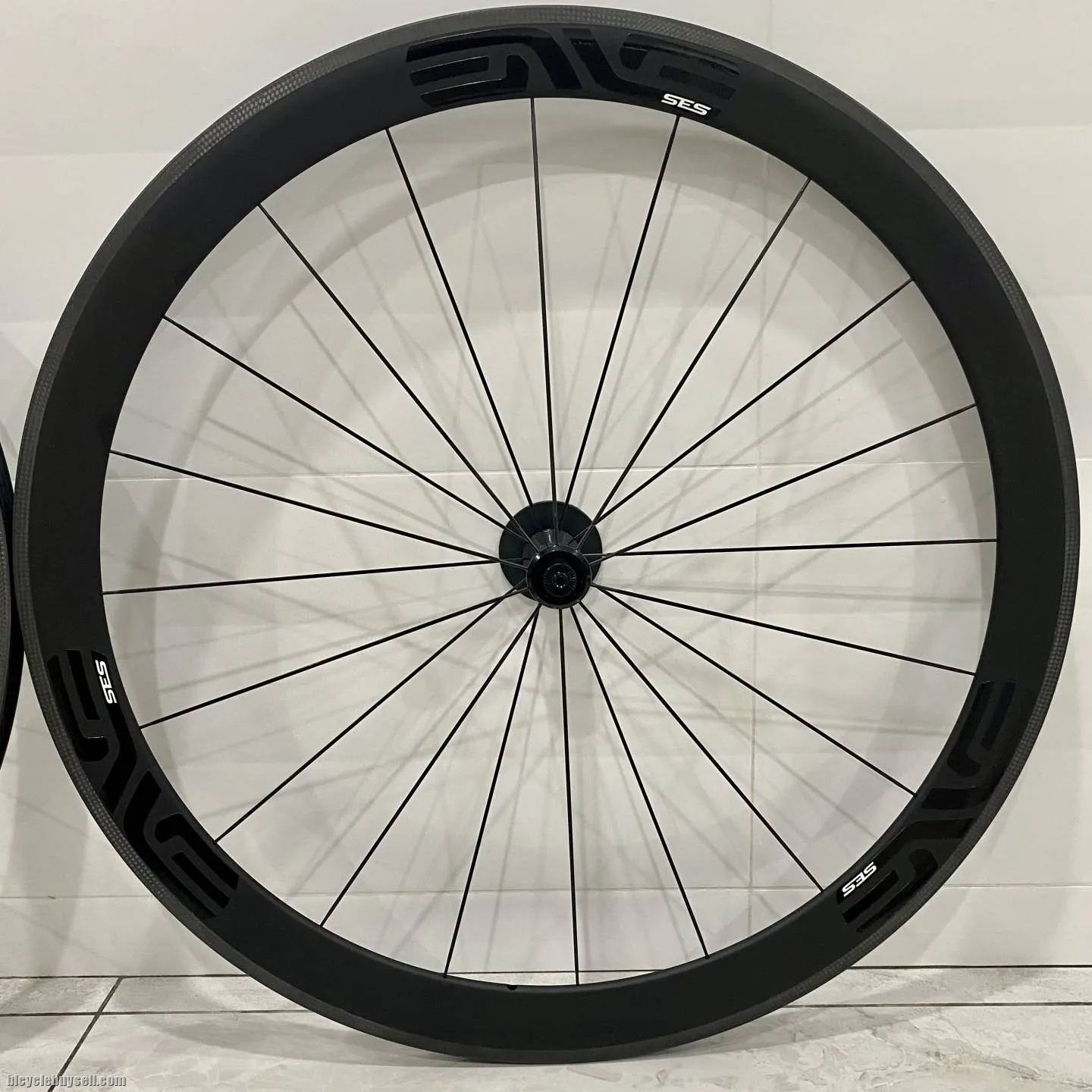 LAST UNIT Carbon Wheelset (w ENVE sticker) 45mm 1.5kg loud hub - NEW Free QR &amp; Brakepads