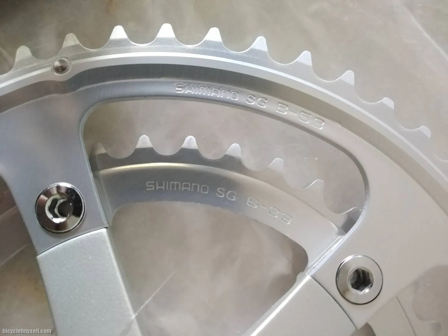 Shimano 105 1056 Crankset NIB/Nos Vintage