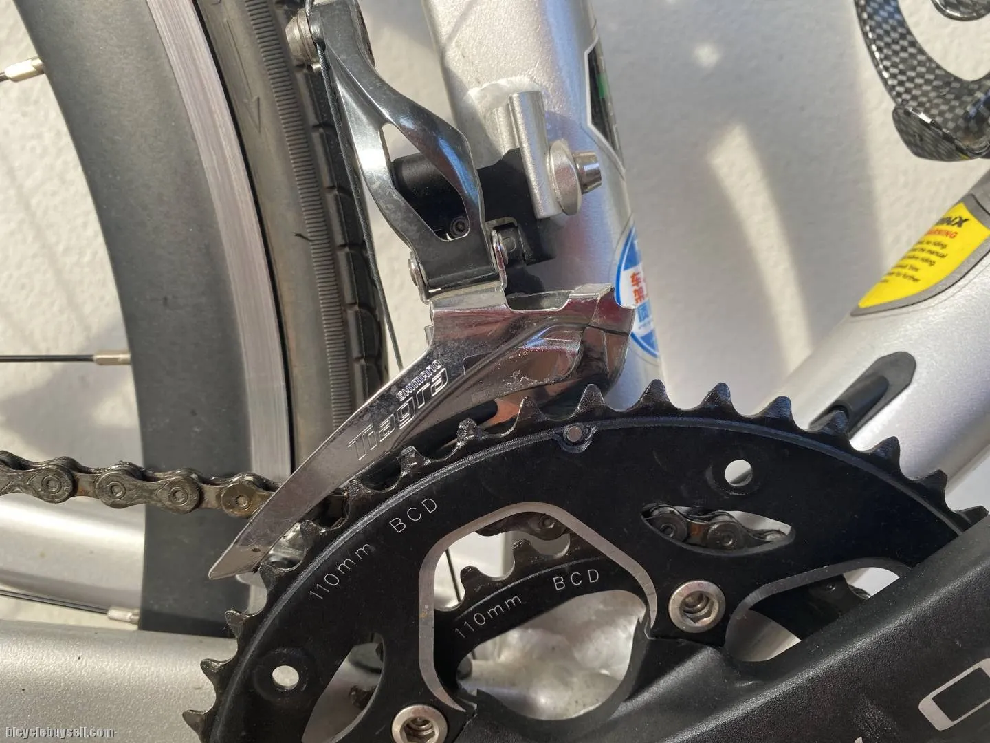 Trinx swift road bike