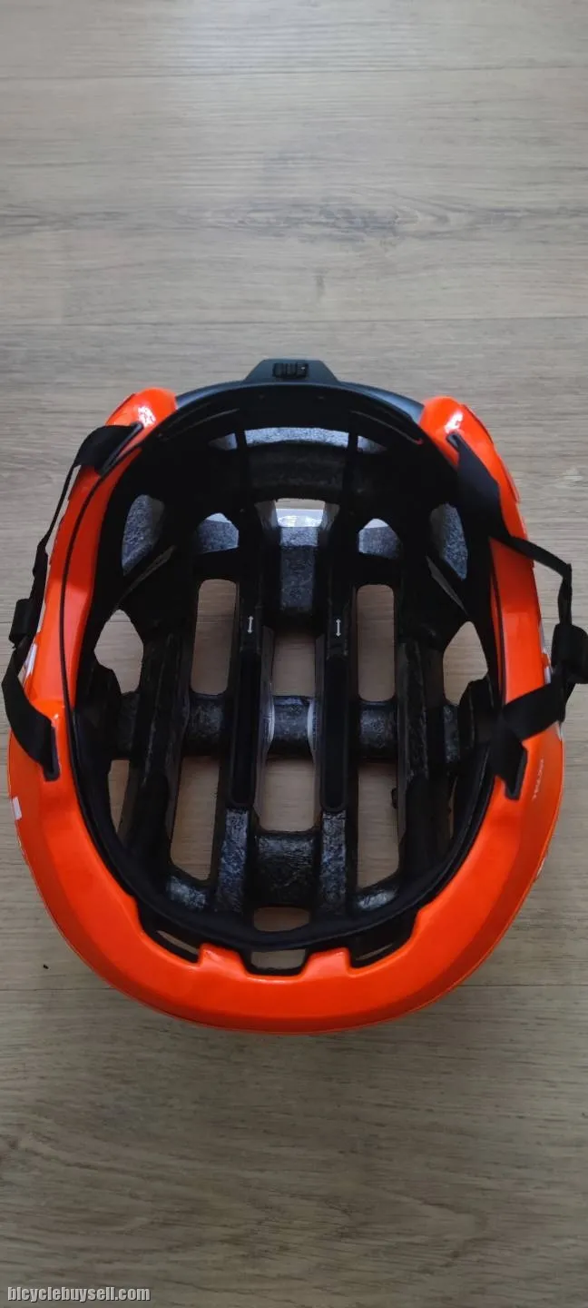POC OCTAL Orange Color