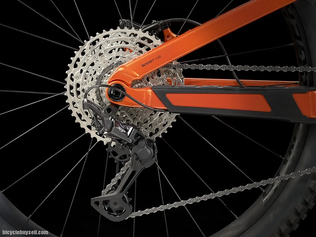 2023 TREK SLASH 7 ALLOY 29"