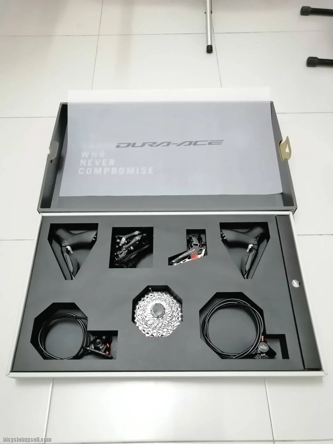 Shimano Dura Ace Di2 9270 12 Speed Complete