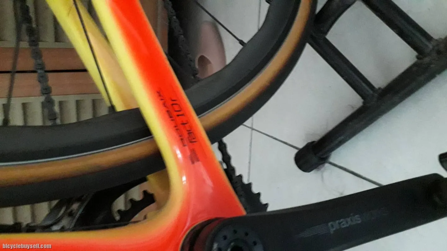 Specialized Roubaix disc 2019 size 49fact 10r carbon RB
